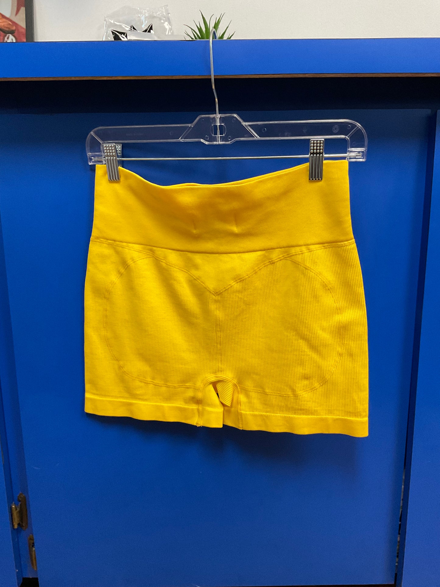 SHORTY BOO SHORTS - YELLOW