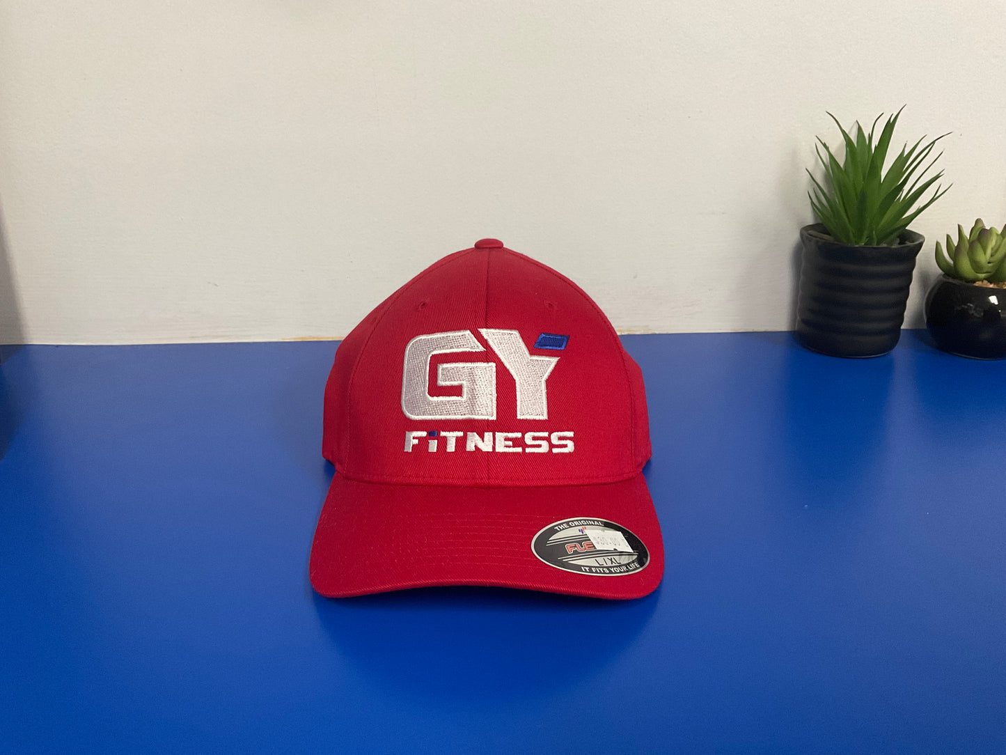 GYFITNESS FLEX FIT HAT - RED